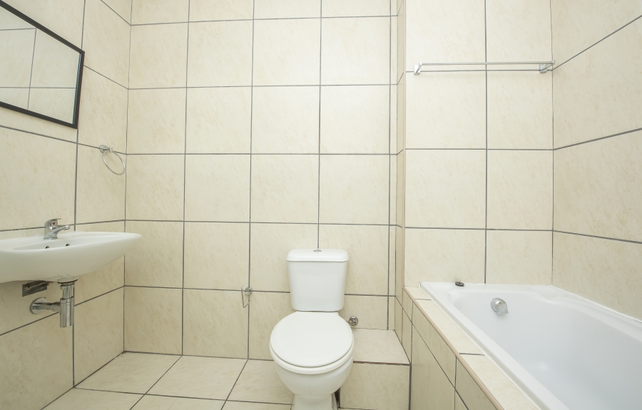 2 Bedroom Property for Sale in Brackenfell South Western Cape